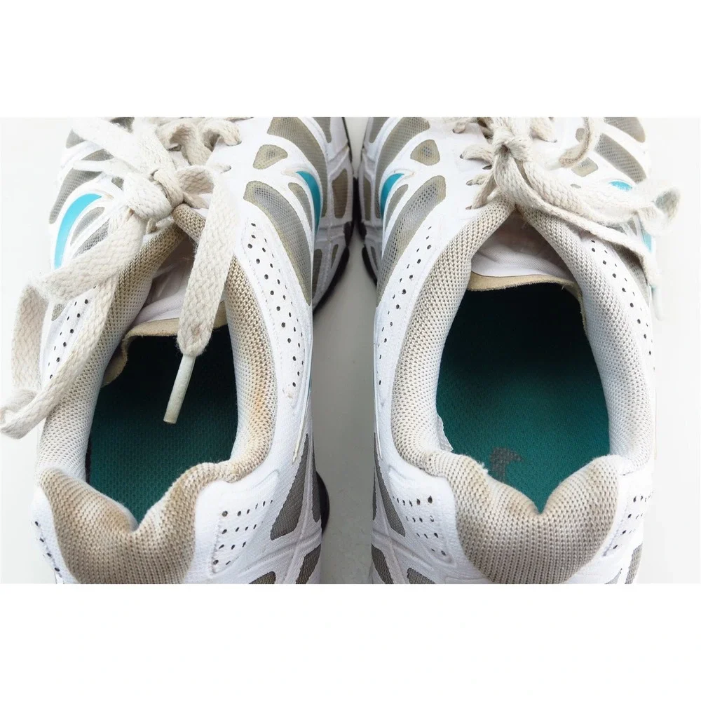 Nike Shox Turbo White Synthetic Athletic Girls Shoes‎ Size 6